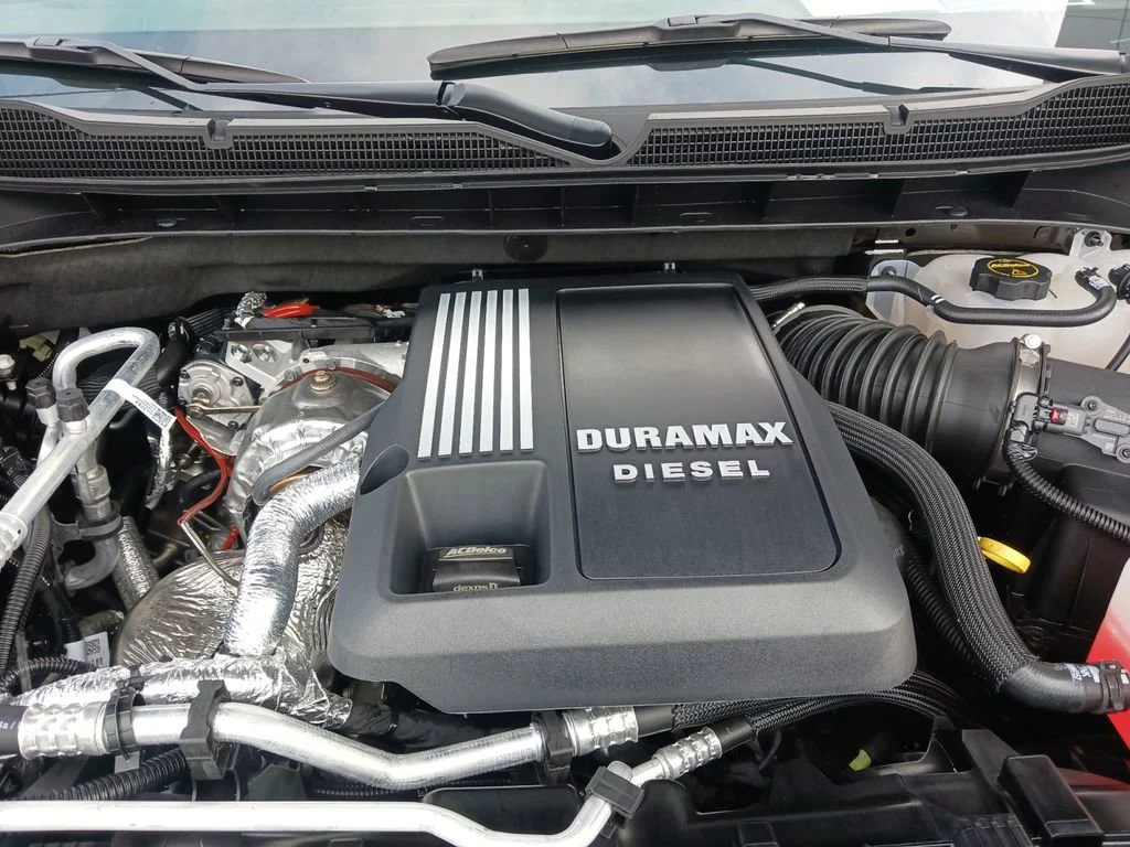 Used 2025 Summit White Chevrolet ZR2 image 14