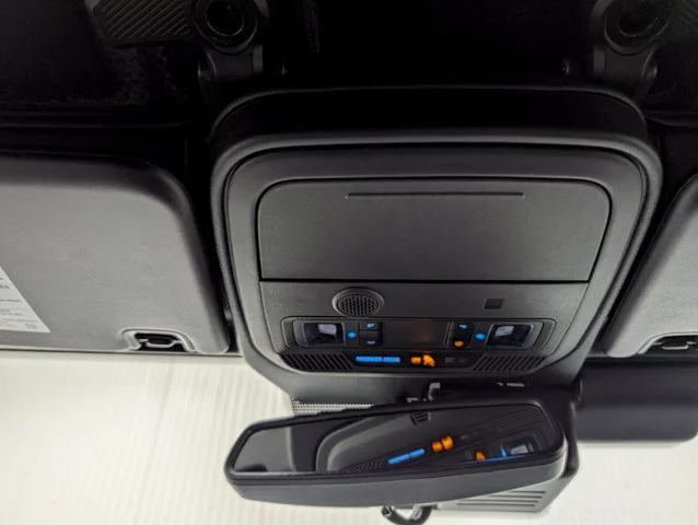 New 2026 Avalanche Gray Ford Outer Banks® image 39