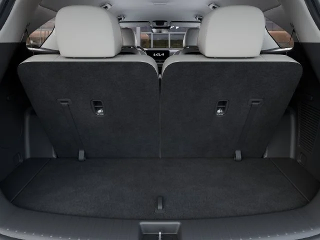 New 2026 Snow White Pearl Kia EX image 19