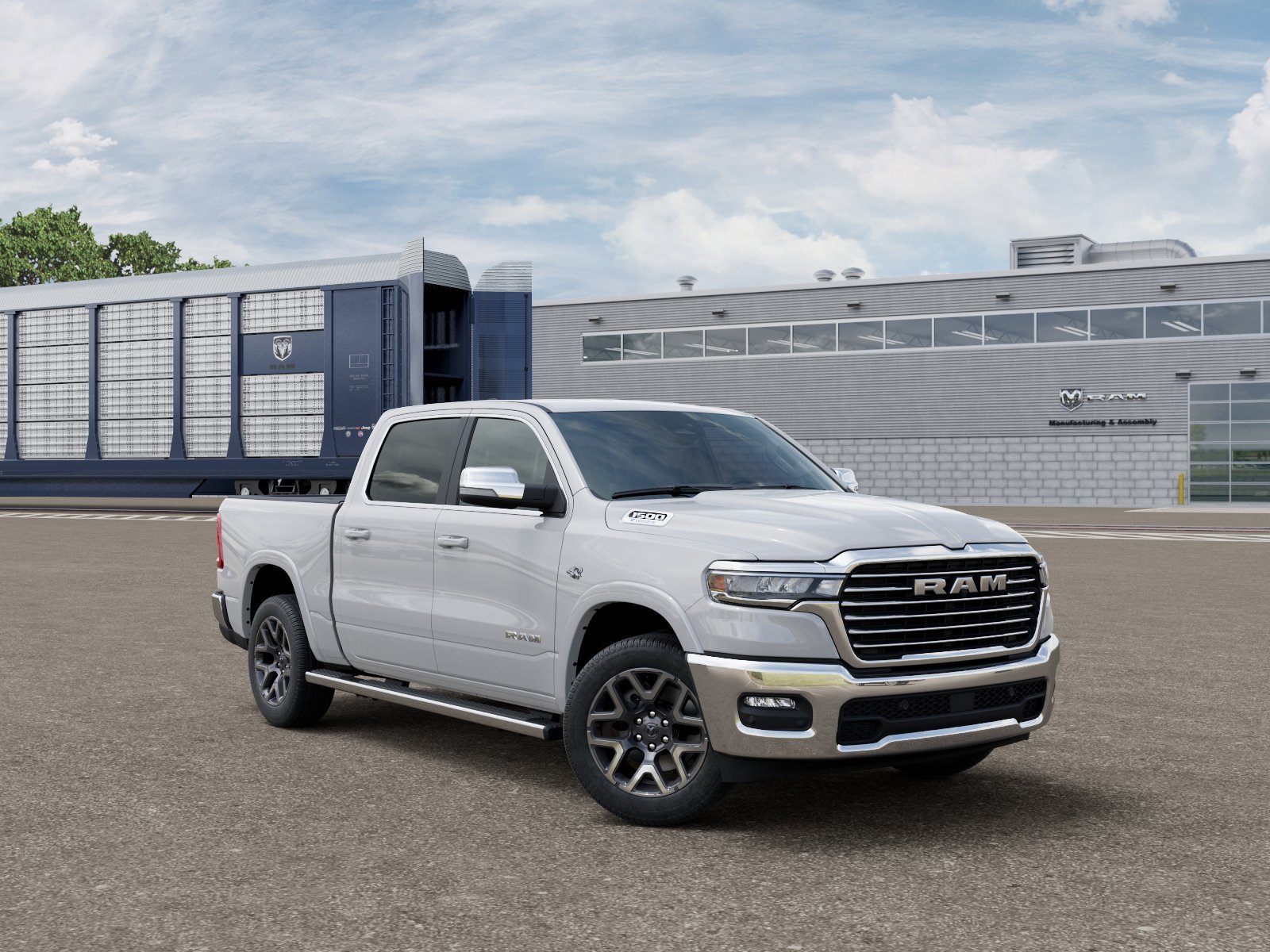 New 2026 Bright White Clear-Coat Exterior Paint RAM LARAMIE image 5