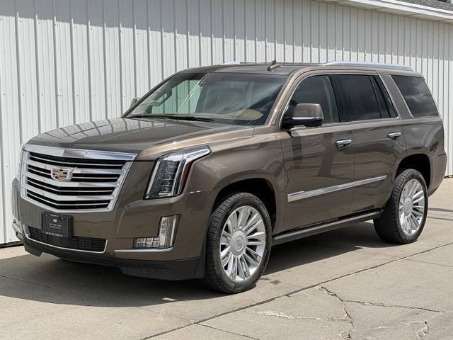 2016 Cadillac Escalade Platinum