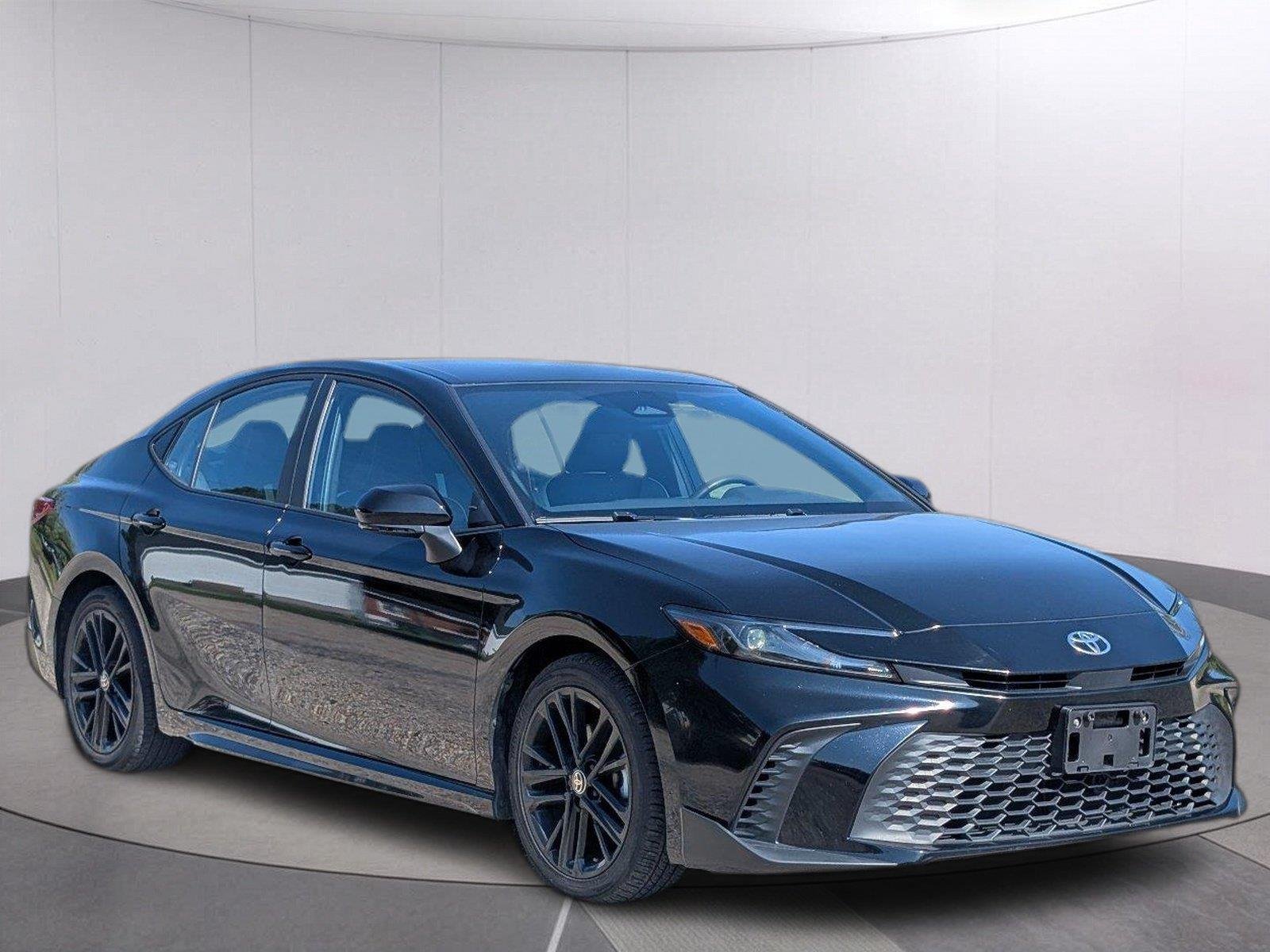 Used 2025 Midnight Black Metallic Toyota SE image 9