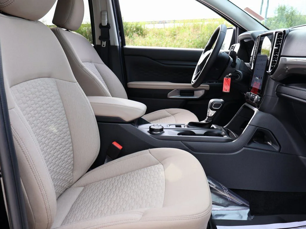 2025 Ford Ranger XLT - Photo 9