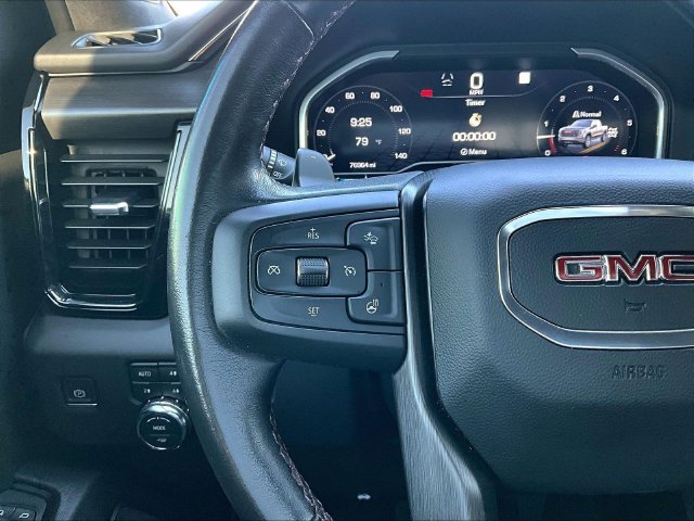 Used 2022 White GMC AT4X image 15