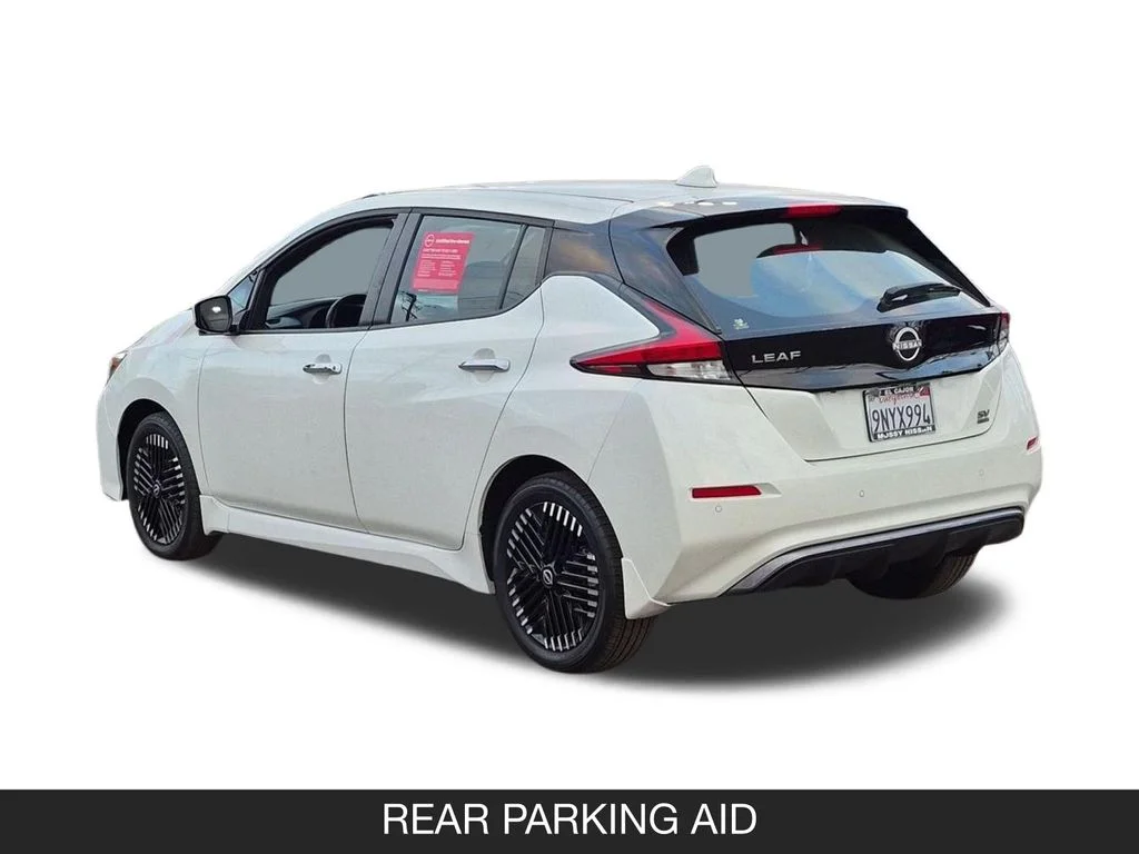 Used 2023 White Nissan SV Plus image 7