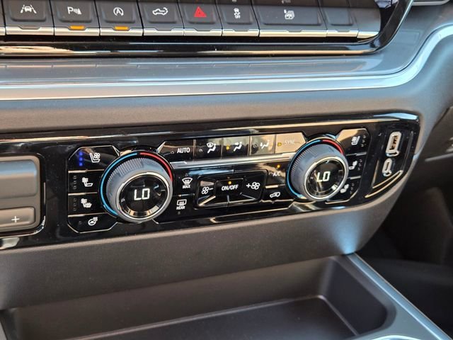 2026 Chevrolet Silverado 1500 High Country - Photo 13