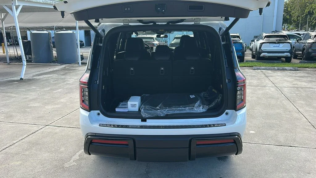 2026 Nissan Armada PRO-4X - Photo 30