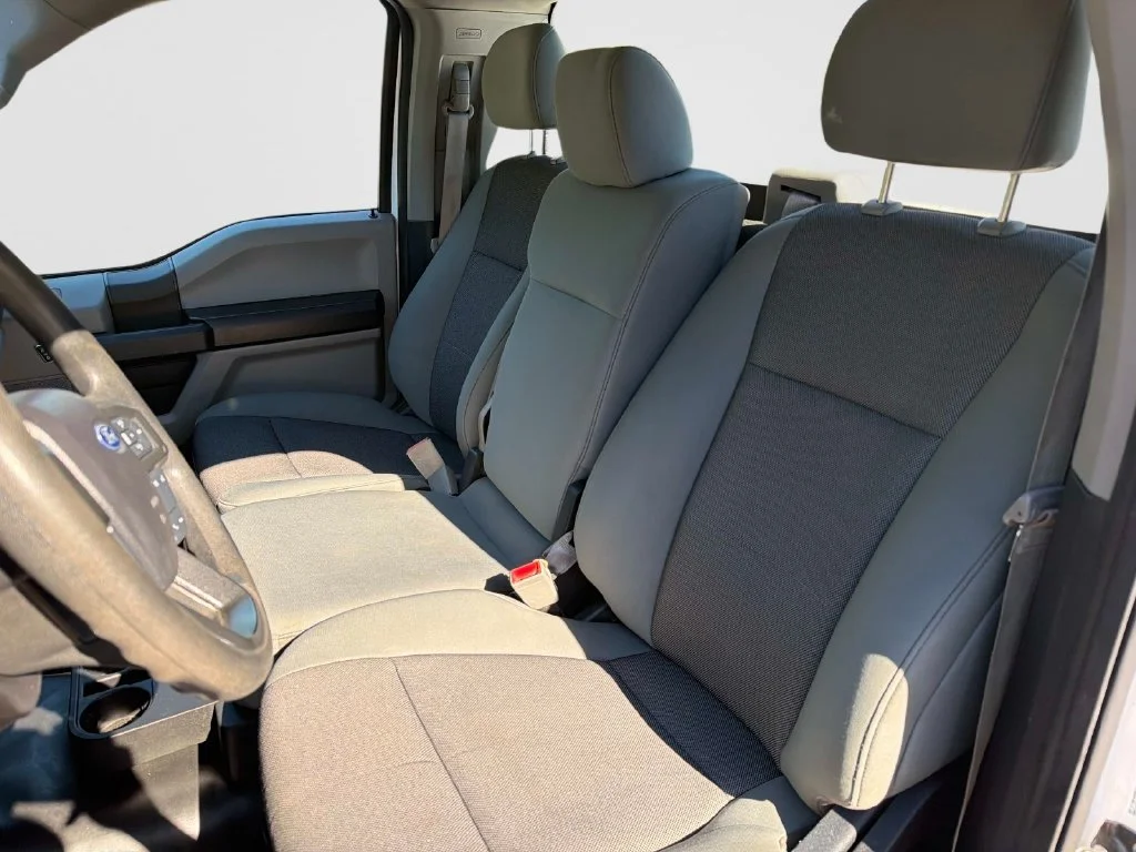 Used 2018 White Ford XL image 15