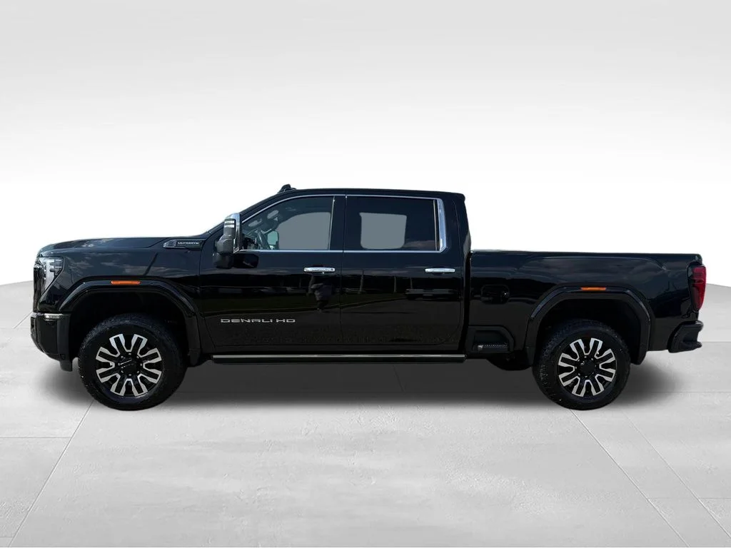 Used 2025 Black GMC Denali Ultimate image 2