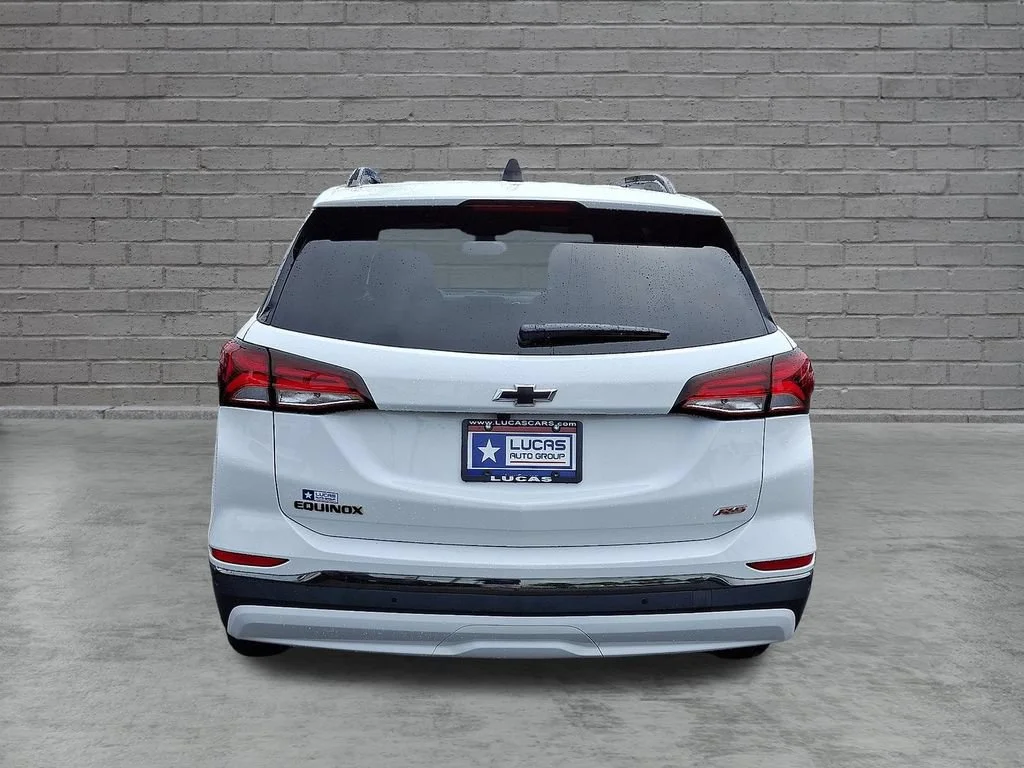 Used 2022 Summit White Chevrolet RS image 10