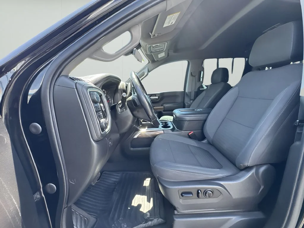 Used 2021 BLACK Chevrolet LT Trail Boss image 11