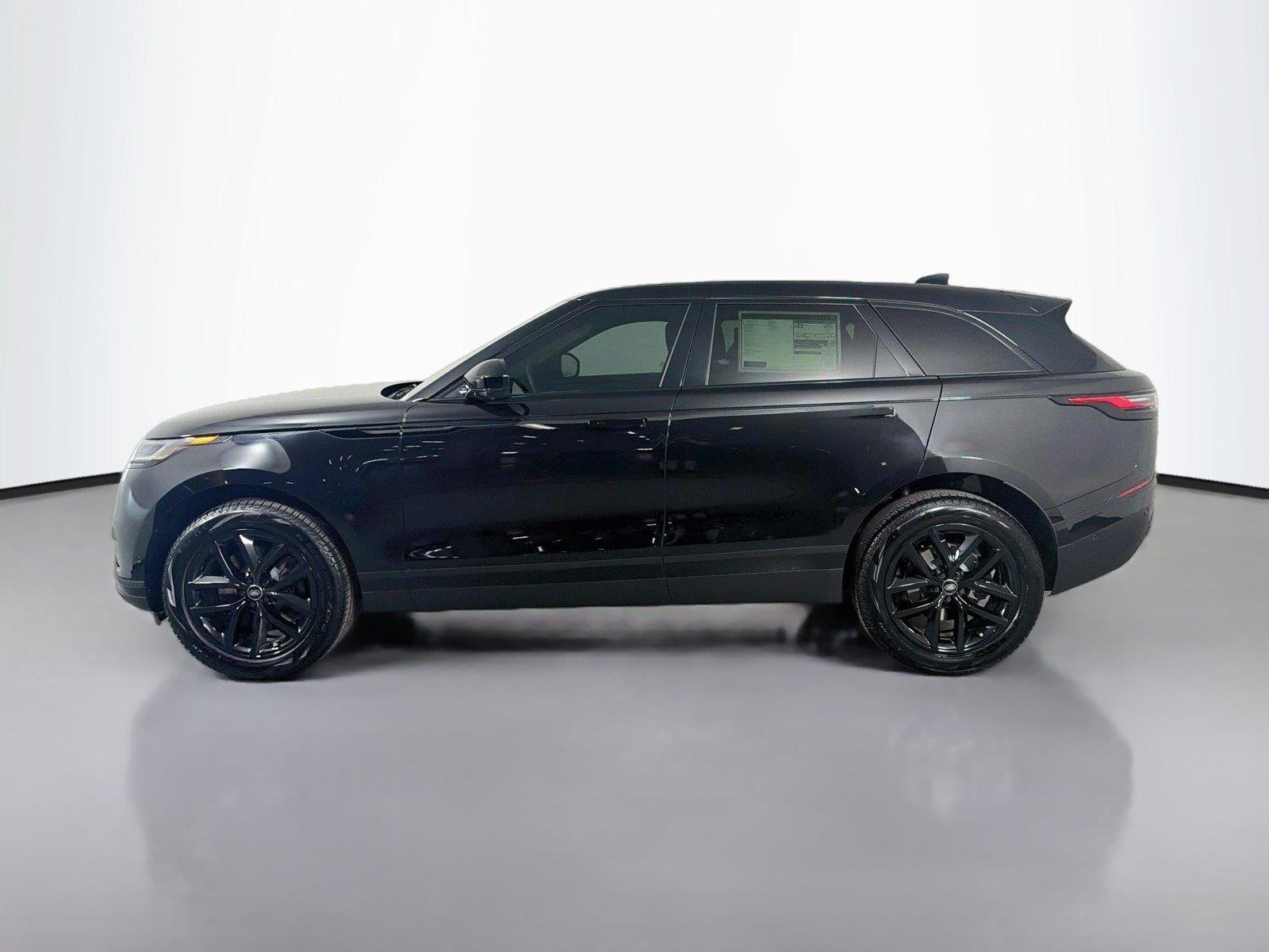 New 2026 Santorini Black Land Rover S image 8