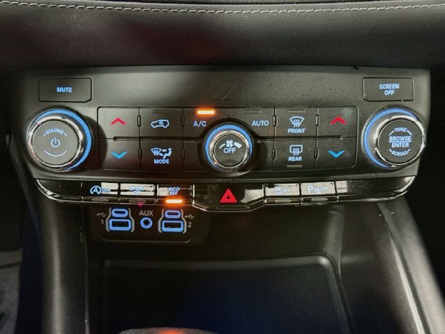 Used 2021 Silver Dodge SXT Plus image 15