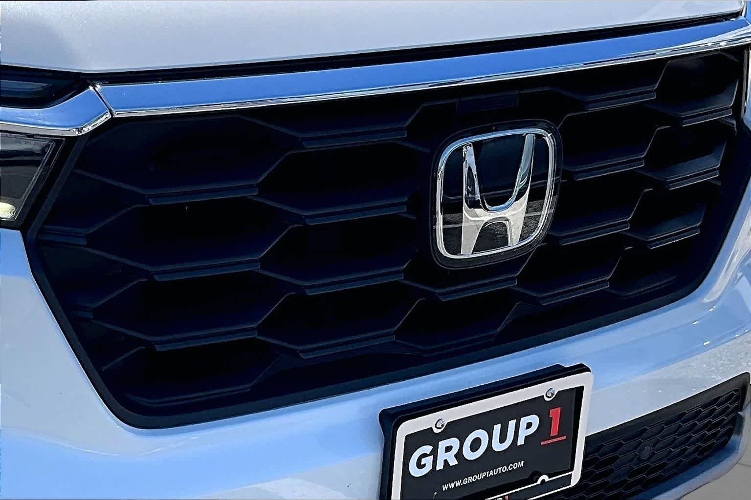 Certified Used 2023 Platinum White Pearl Honda AWD EX-L image 31