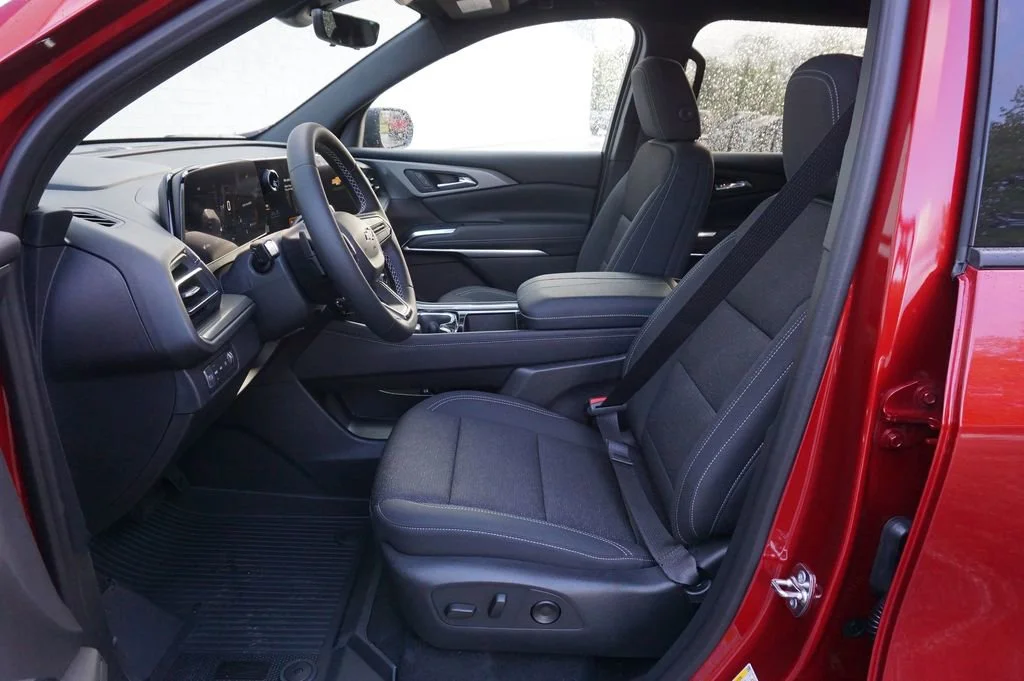 New 2026 Radiant Red Tintcoat Chevrolet LT image 9