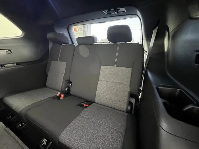 2026 GMC Acadia Elevation - Photo 15
