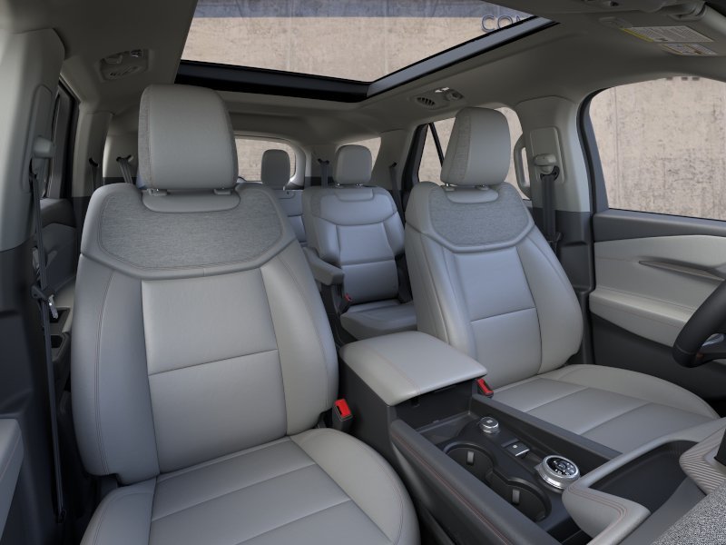 New 2026 Space White Metallic Ford Active image 10