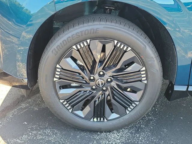 New 2026 Aurora Blue Pearl Metallic Nissan Platinum image 5