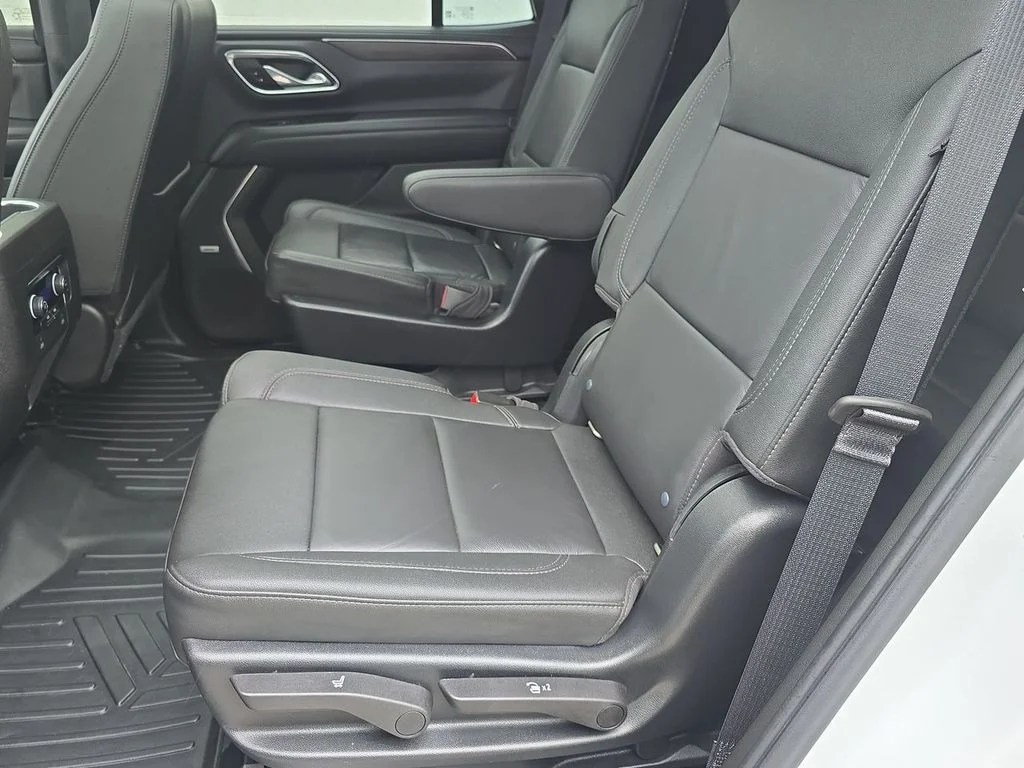 Certified Used 2021 White Chevrolet Z71 image 26