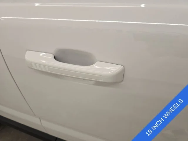 New 2026 Oxford White Ford Outer Banks® image 8