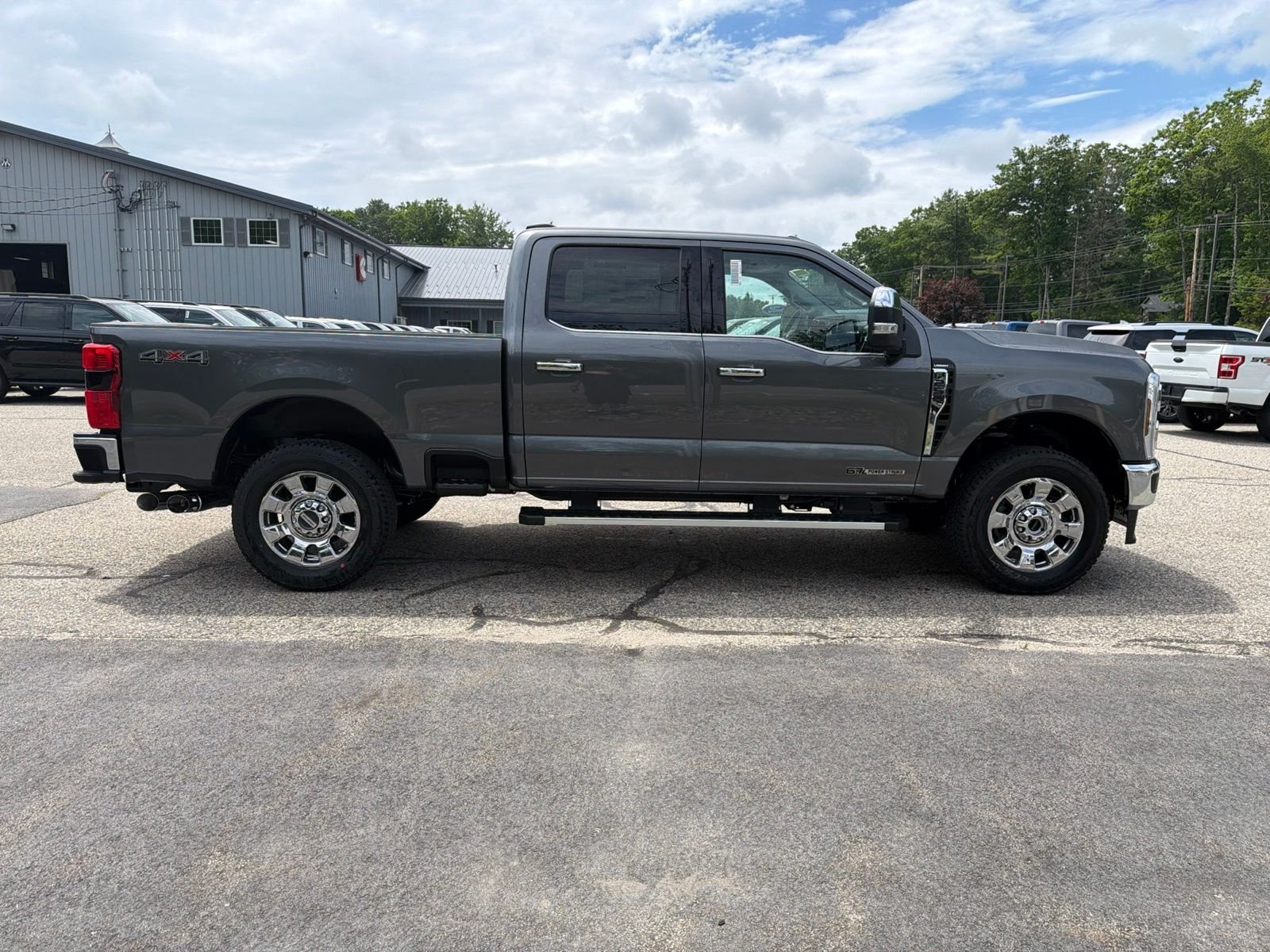 New 2026 Carbonized Gray Metallic Ford F-250® Lariat® image 9