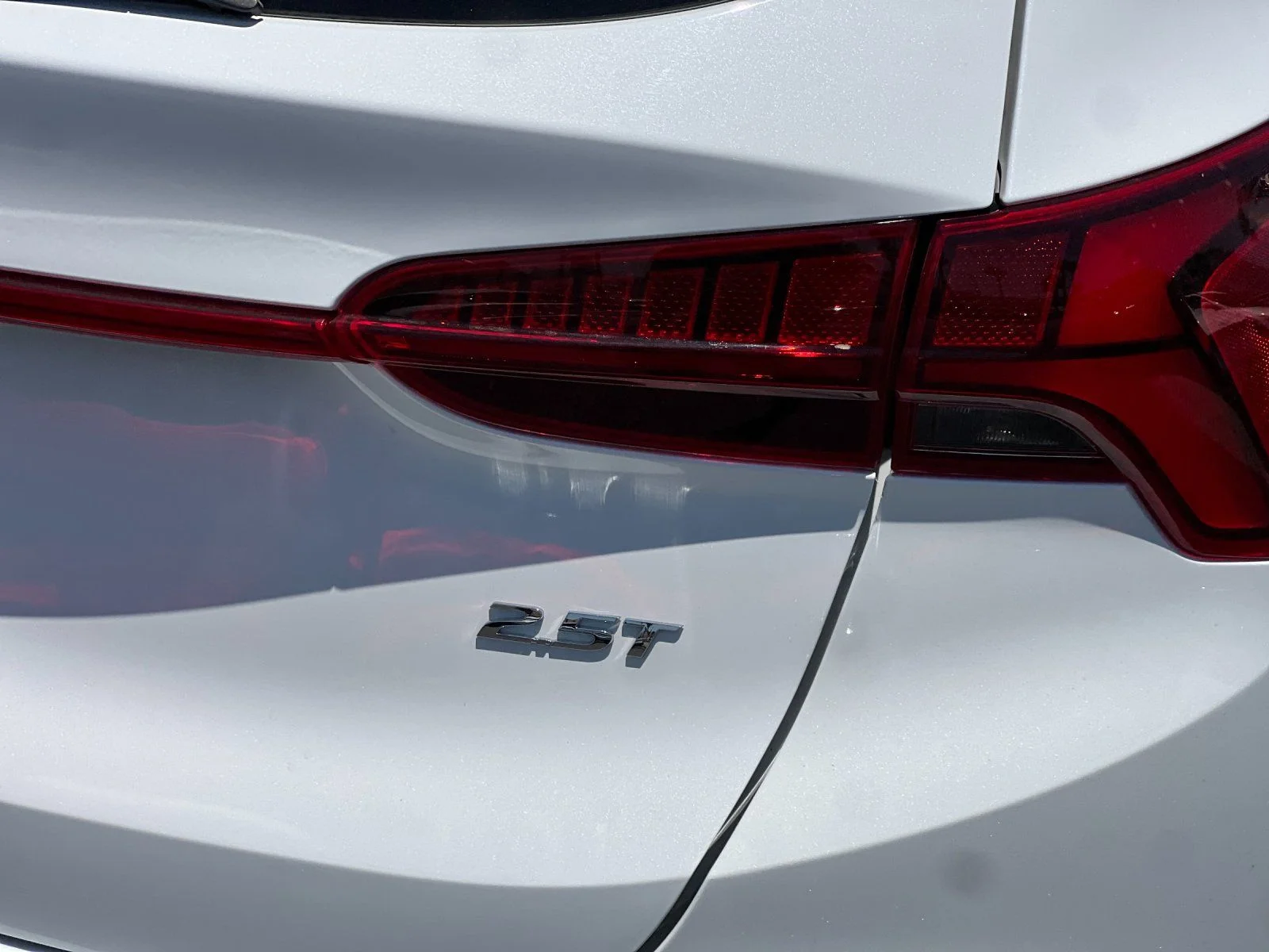 Used 2023 White Hyundai Limited image 26