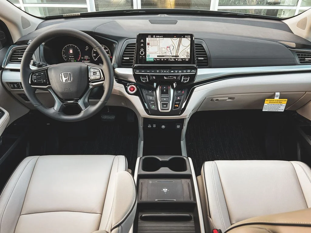 New 2026 Smoke Blue Pearl Honda Touring image 26
