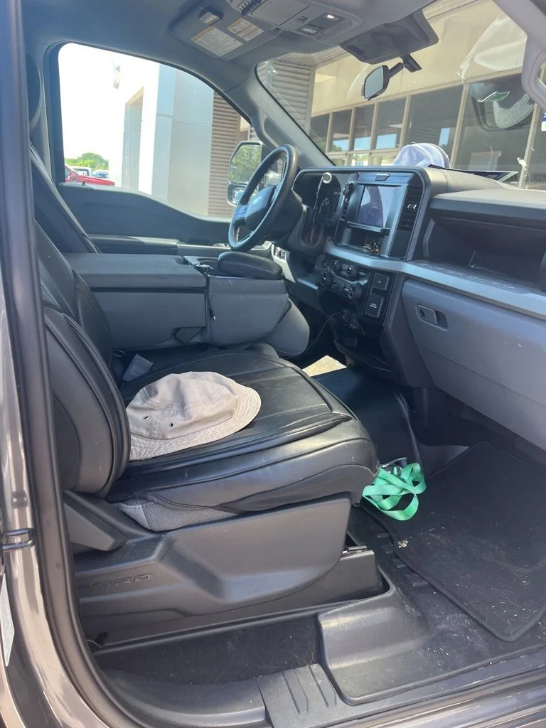 Used 2025 Gray Ford XL image 12