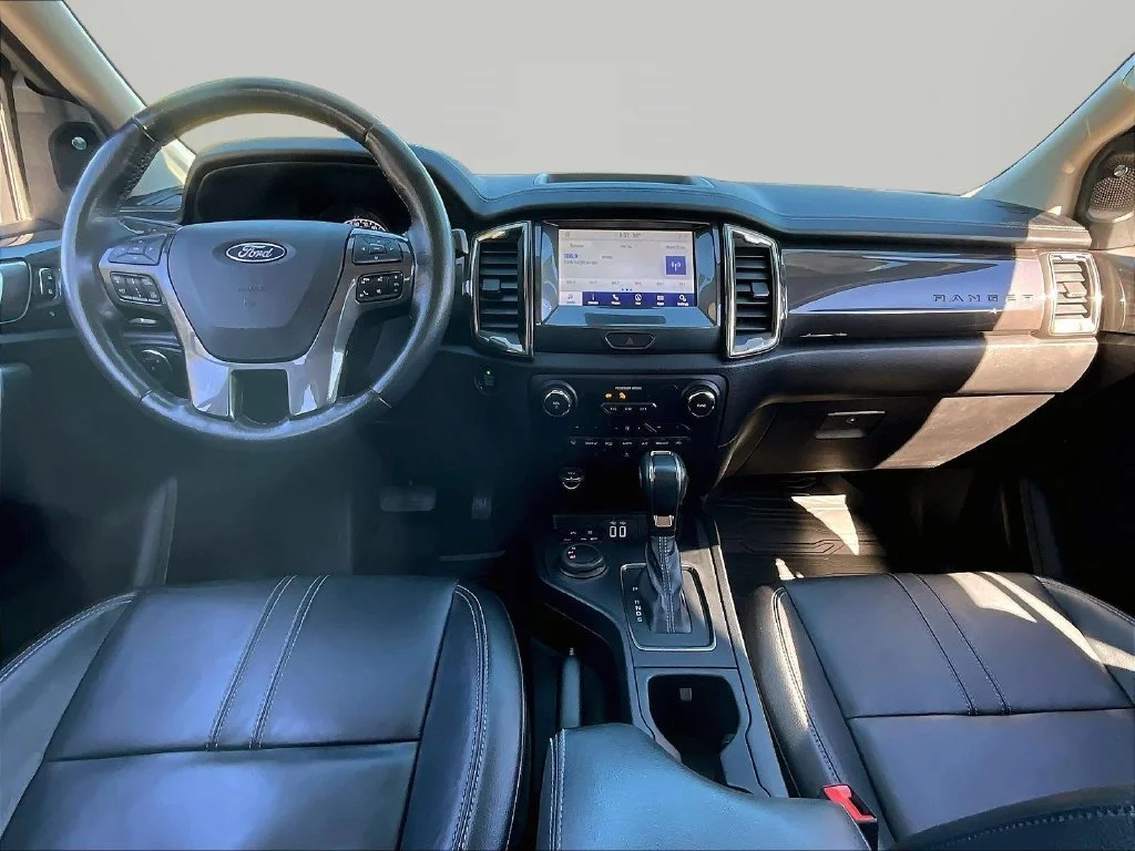 Used 2020 Silver Metallic Ford Lariat image 9