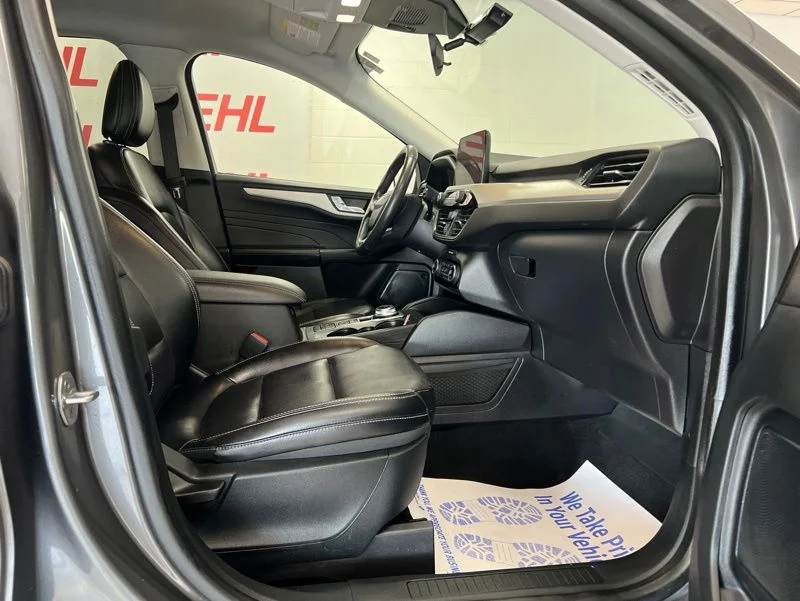 Used 2021 Gray Ford SEL image 13