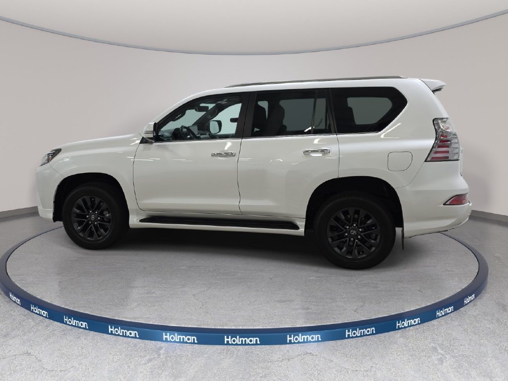 Used 2023 White Pearl Lexus 460 image 9