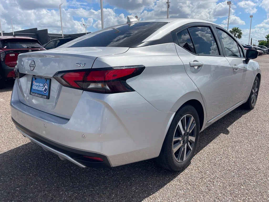 Used 2023 Silver Nissan 1.6 SV image 3