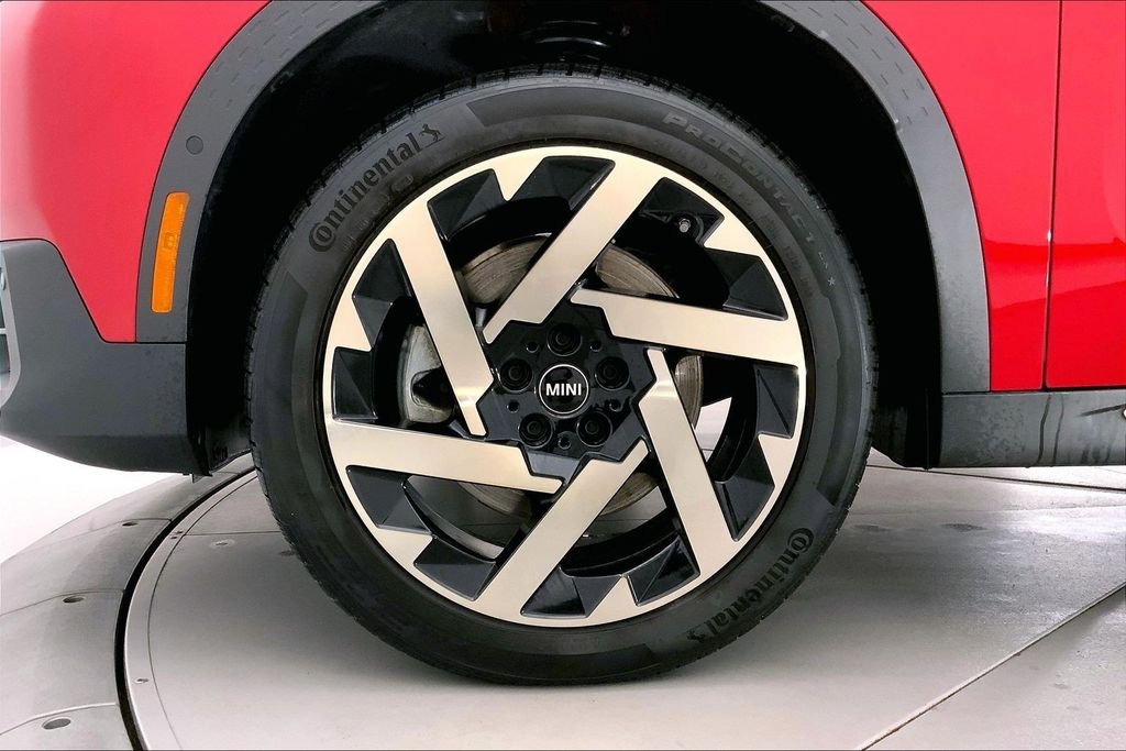 Used 2025 Chili Red II MINI  image 8