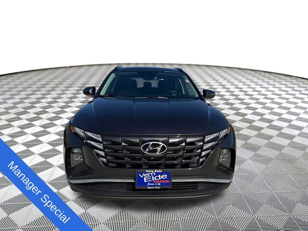 Used 2024 Gray Hyundai SEL image 9