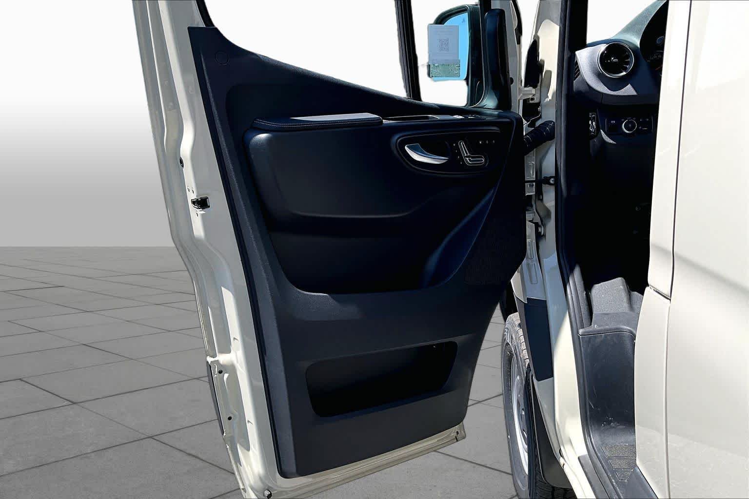 New 2025 Pebble Gray Mercedes-Benz  image 13
