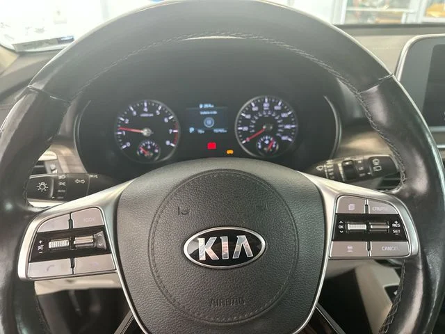 Used 2021 Black Kia EX image 12