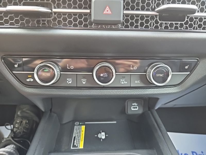 Used 2024  Honda EX-L image 17
