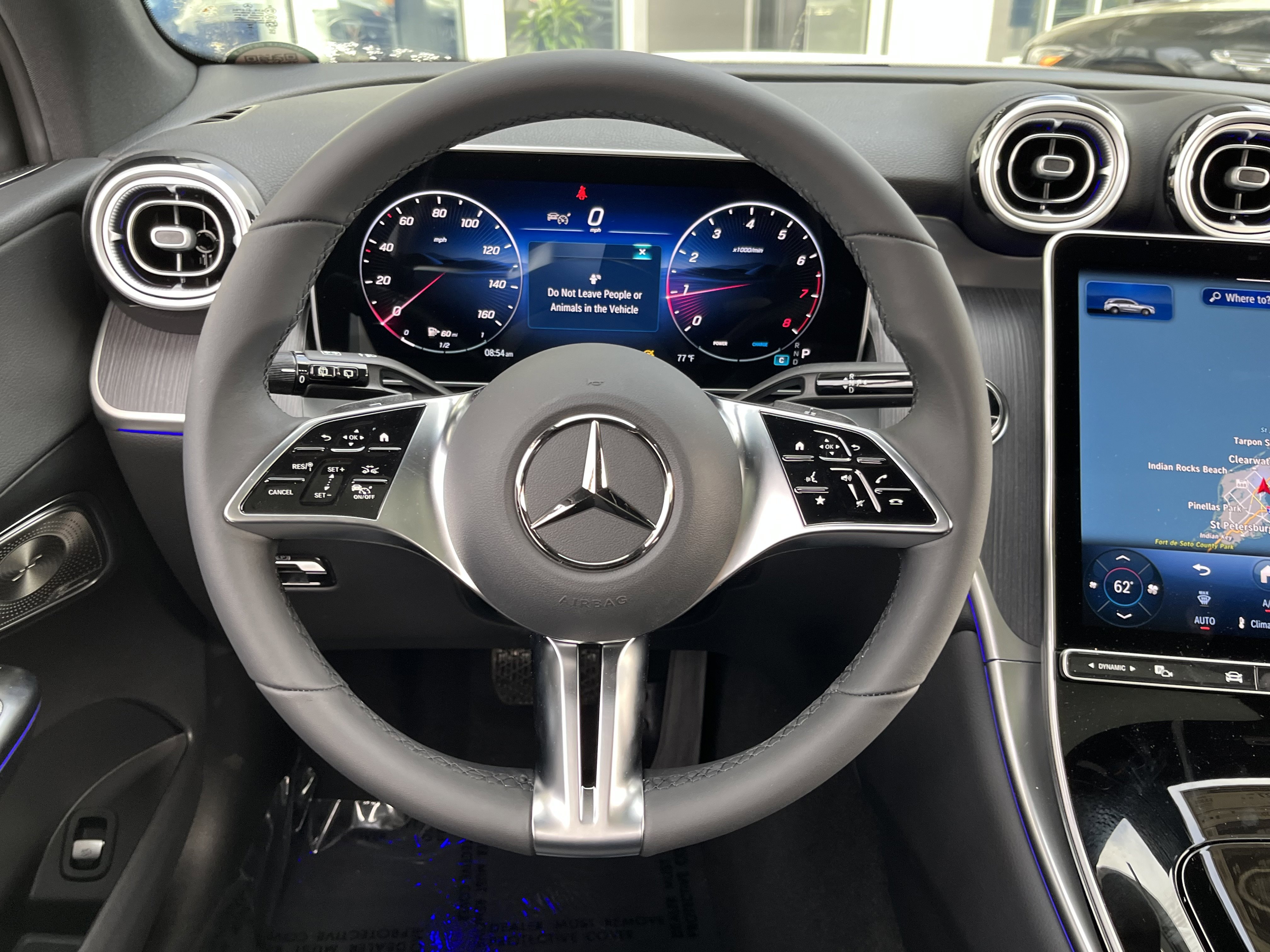 New 2026 Polar White Mercedes-Benz GLC 300 image 49