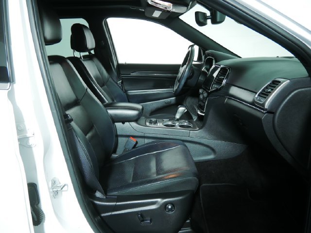 Used 2019 White Jeep Limited image 14