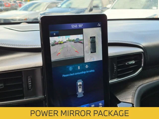 Used 2021 Black Ford Platinum image 24