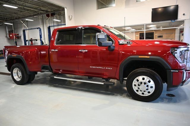 2024 GMC Sierra 3500HD Denali - Photo 6