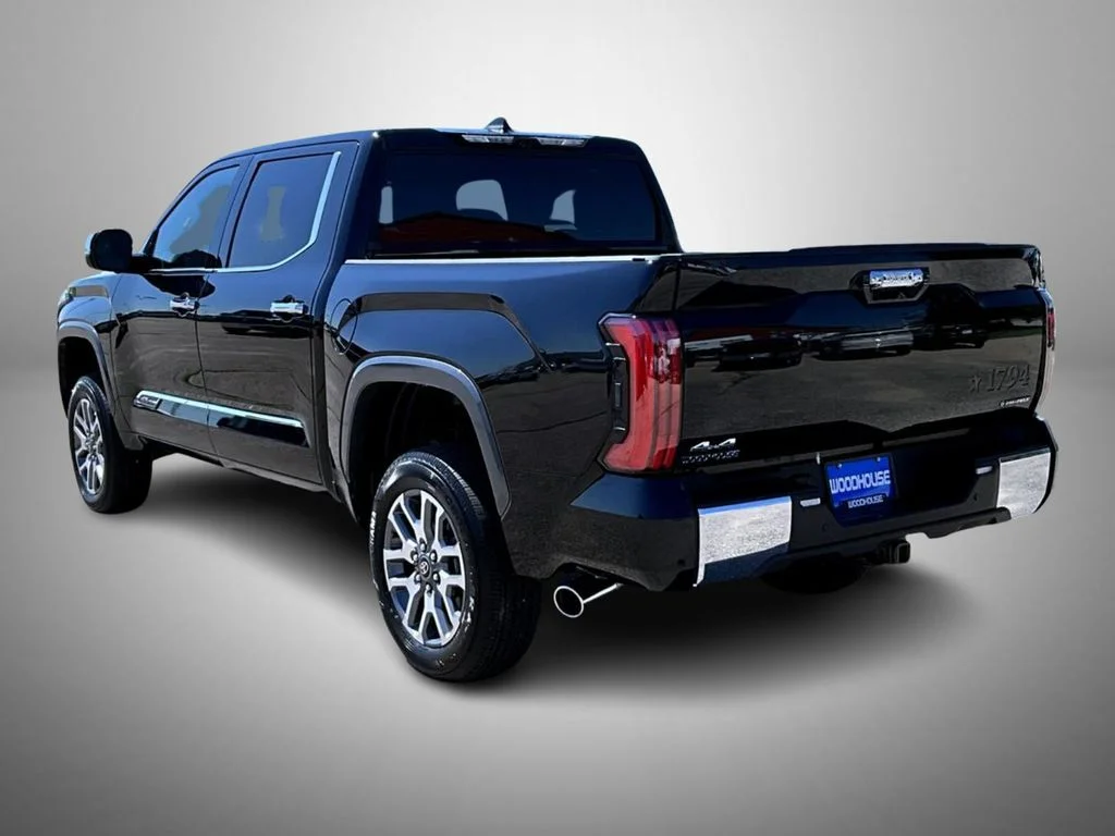 2025 Toyota Tundra 1794 Edition - Photo 7