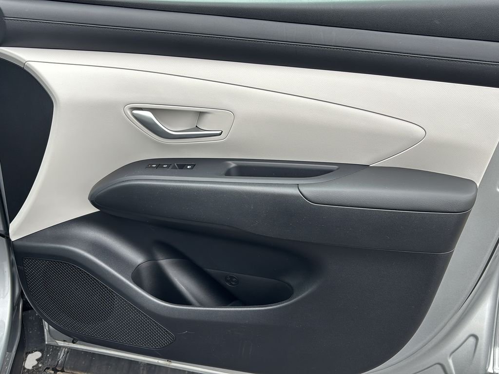 2025 Hyundai Tucson SE - Photo 33