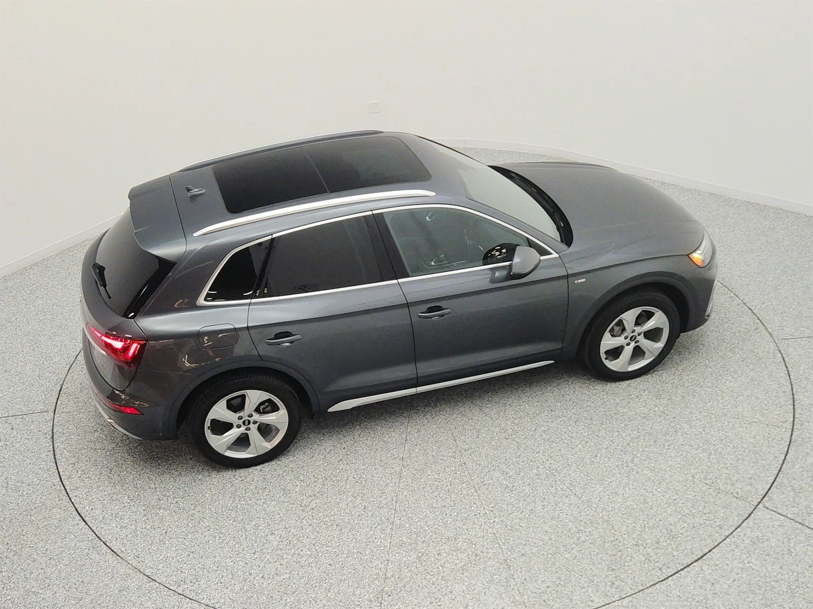 Used 2023 Daytona Gray Pearl Effect Audi S line Premium Plus 45 TFSI quattro image 26