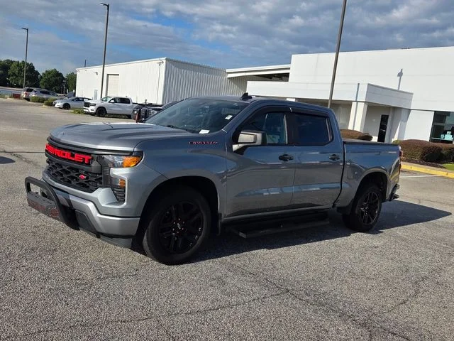 Used 2023 Gray Chevrolet Custom image 3