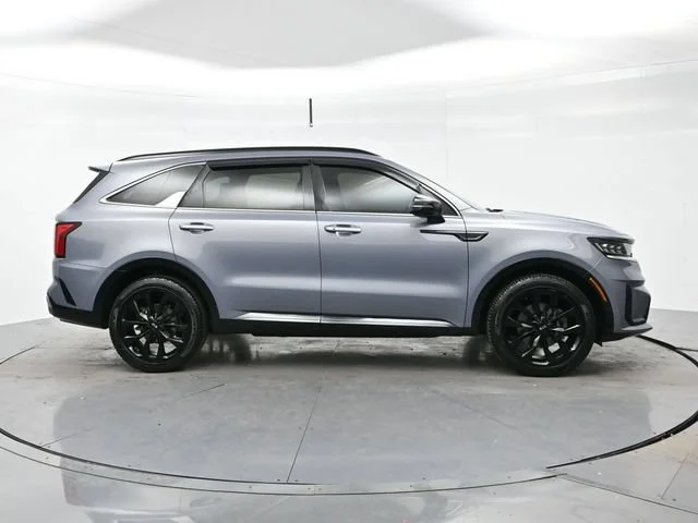 Used 2021 Everlasting Silver Kia SX image 8