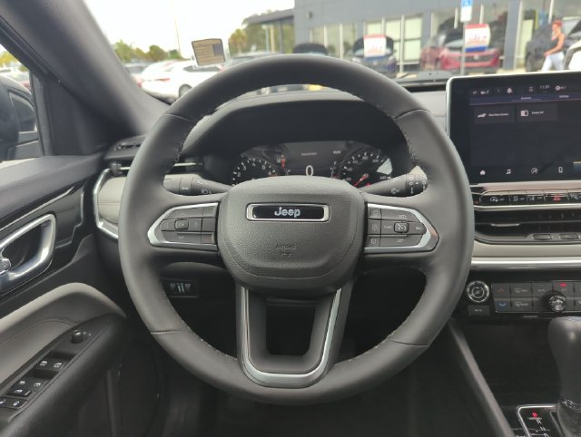Used 2024 Gray Jeep Limited image 25