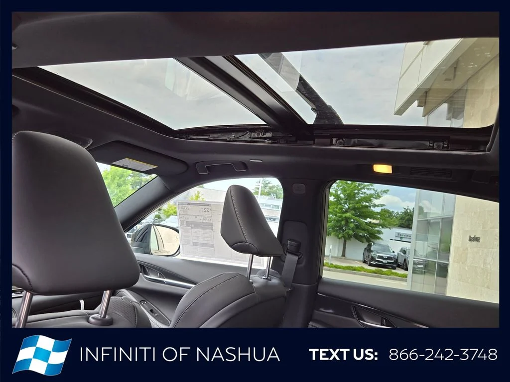 New 2027 Green INFINITI SPORT image 11