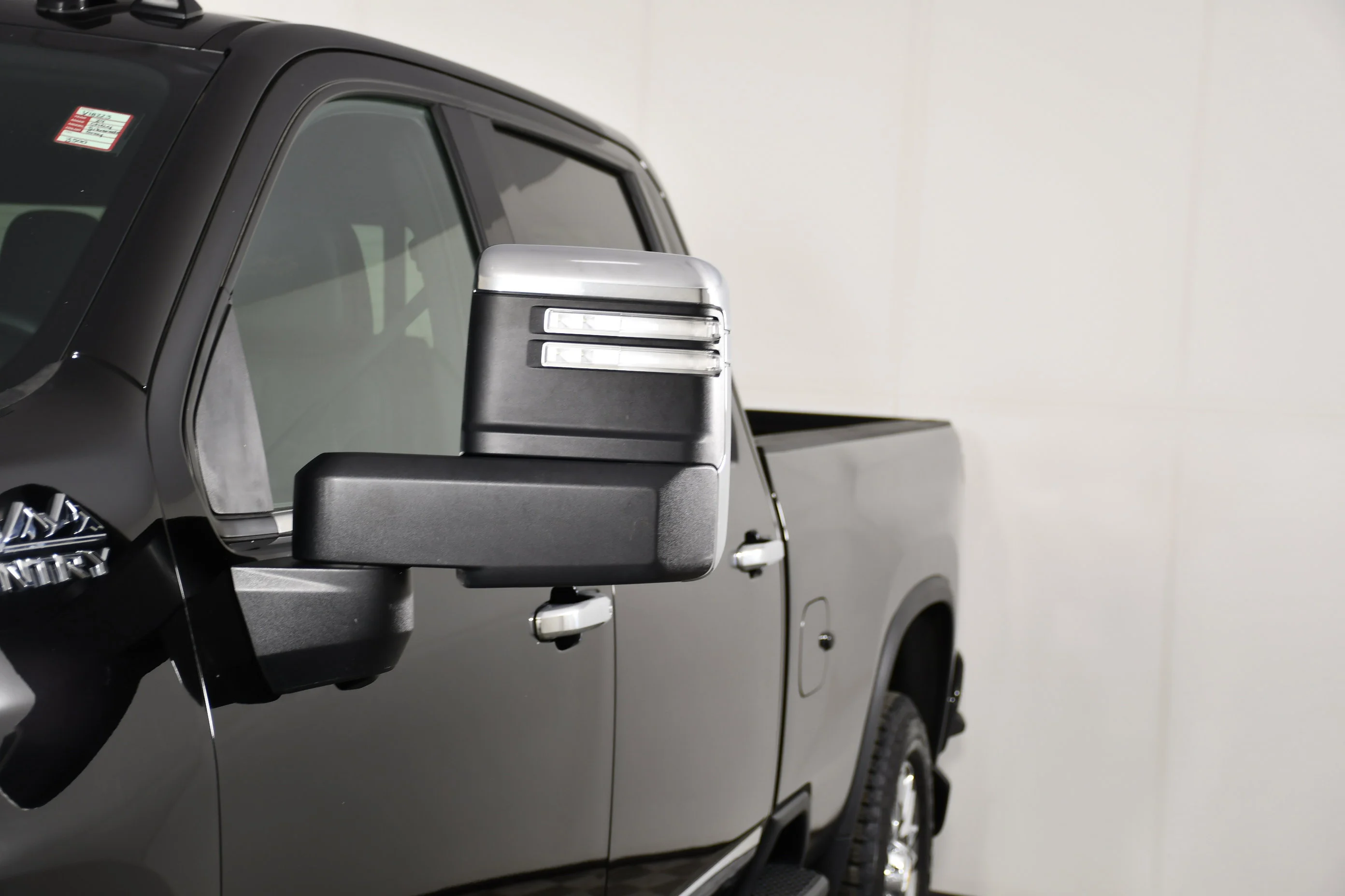 Used 2024 Black Chevrolet High Country image 13