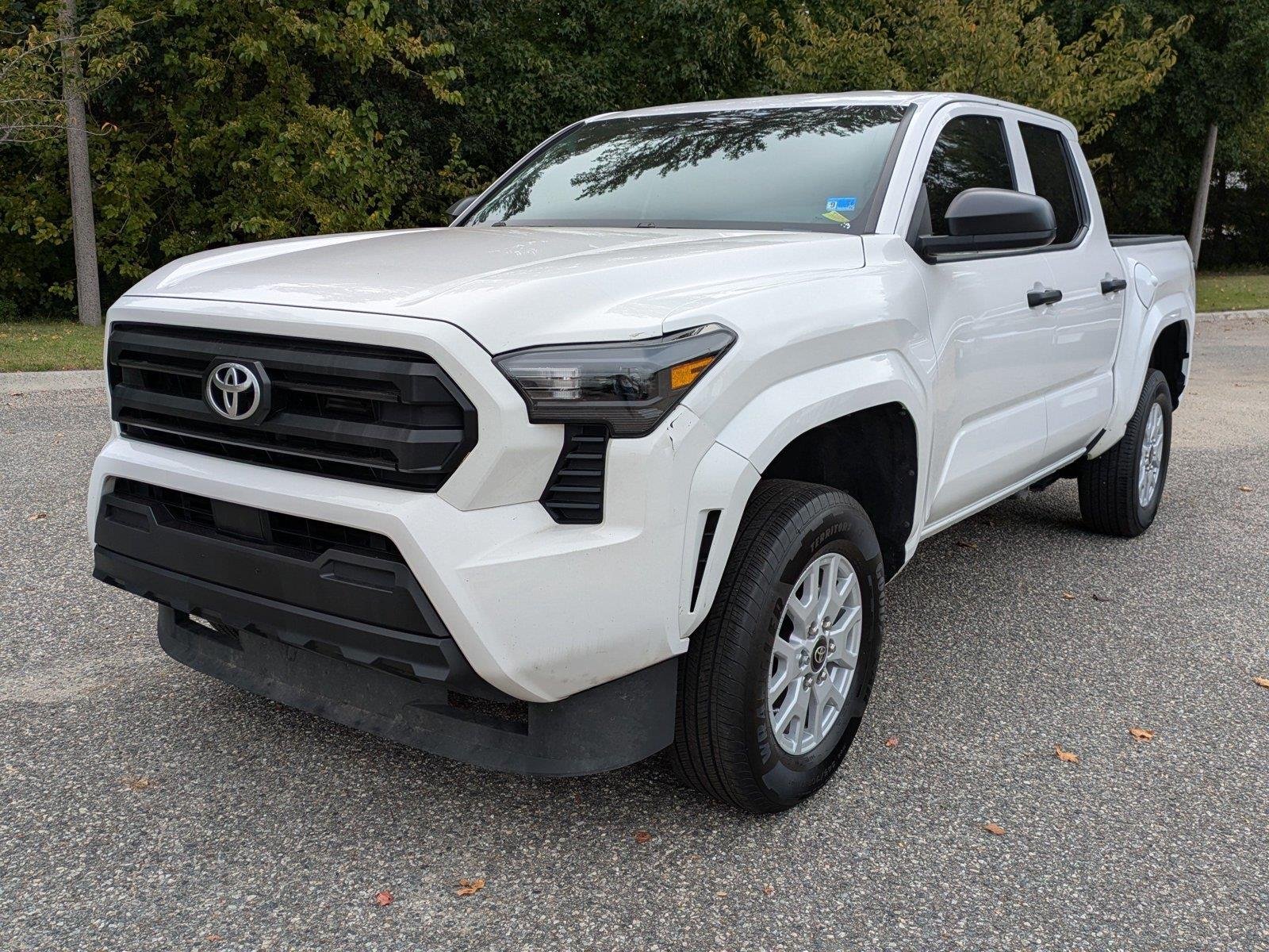 Used 2026 Ice Cap Toyota SR image 7